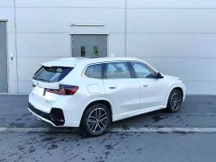 BMW iX1 eDrive25L M Sport Package - ფოტო 4