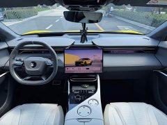 Lotus ELETRE 600 Luxury - ფოტო 7