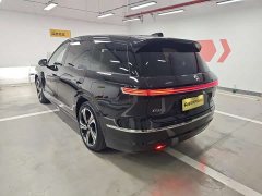 NIO ES8 2026 Six-Seat Executive Luxury Edition - ფოტო 3