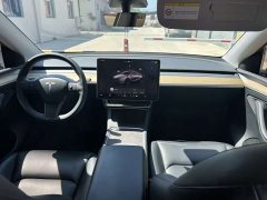 Tesla Model Y Rear-Wheel Drive - ფოტო 8