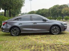 SAIC MG5 300TGI DCT Luxury Edition - ფოტო 5