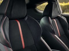 Subaru BRZ 2.4L Manual - ფოტო 11