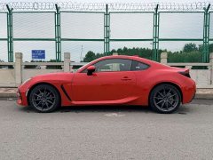 Subaru BRZ 2.4L Manual - ფოტო 4
