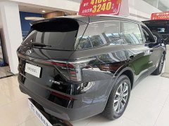 Ford Edge L 2.0T EcoBoost E Hybrid FWD Seven-Seat Luxury - ფოტო 6