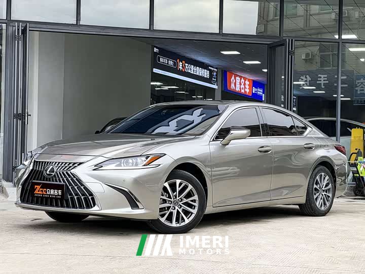 Lexus ES 2022 200 Excellence Edition - ავტომობილი ჩინეთიდან
