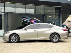 Lexus ES 2022 200 Excellence Edition - ფოტო 3