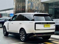 Land Rover Range Rover 3.0L V6 400PS Extended Wheelbase Prestige Edition - ფოტო 4