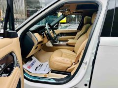 Land Rover Range Rover 3.0L V6 400PS Extended Wheelbase Prestige Edition - ფოტო 5