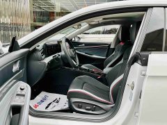 Volkswagen Lingdu L 280TSI DSG Dazzling Red Edition - ფოტო 5
