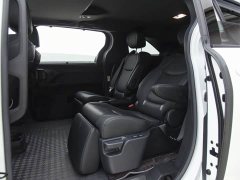 Toyota Sienna 2023 2.5L Hybrid Premium Edition - ფოტო 5