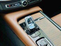 Volvo S90 B5 Smart Luxury Edition - ფოტო 9
