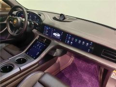 Porsche Taycan - ფოტო 10
