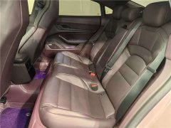 Porsche Taycan - ფოტო 9