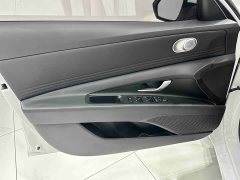 Hyundai Elantra 2022 1.5L CVT GLX Elite - ფოტო 9