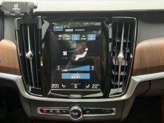 Volvo S90 B5 Intelligent Luxury Edition - ფოტო 15