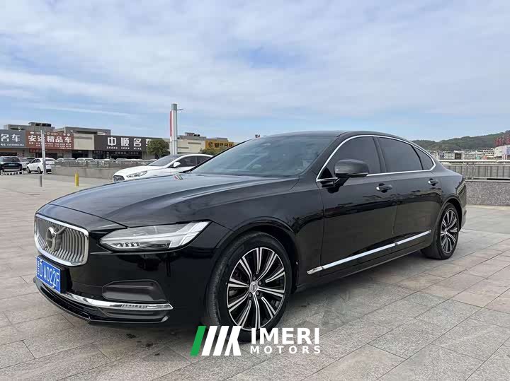 Volvo S90 B5 Intelligent Luxury Edition - ავტომობილი ჩინეთიდან