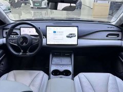 BYD Dolphin 06 DM-i Touring DM-i 150KM Premium Edition - ფოტო 9