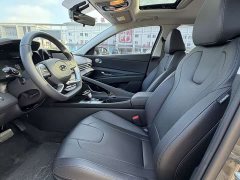 Hyundai Elantra 1.5L CVT GLX Elite - ფოტო 7