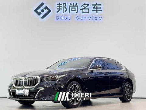 2025 BMW 5 Series 525Li M Sport Package