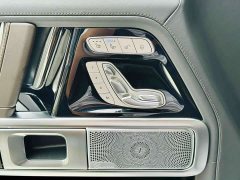 Mercedes-Benz G-Class G 500 - ფოტო 12