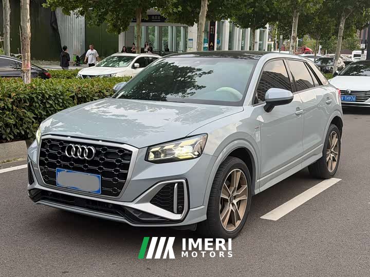 Audi Q2L 35 TFSI Fashion Dynamic - ავტომობილი ჩინეთიდან