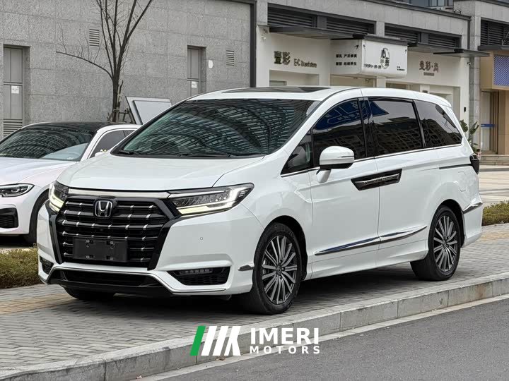 Honda Odyssey 2022 2.0L e:HEV Premium - ავტომობილი ჩინეთიდან