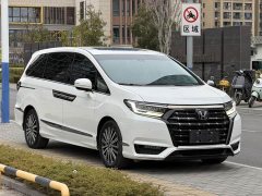Honda Odyssey 2022 2.0L e:HEV Premium - ფოტო 7