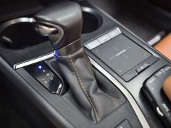 Lexus UX 2020 260h Explorer Fun Edition - ფოტო 20