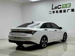 Hyundai Elantra 1.5L CVT GLX Elite - ფოტო 6
