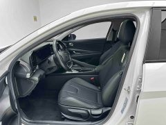 Hyundai Elantra 1.5L CVT GLX Elite - ფოტო 9