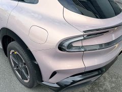 Xiaomi YU7 Four-Wheel Drive Pro - ფოტო 7