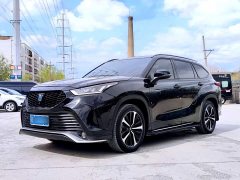 Toyota Crown Venza 2023 2.5L HEV AWD Premium - ფოტო 1