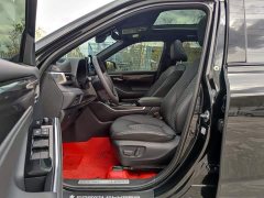 Toyota Crown Venza 2023 2.5L HEV AWD Premium - ფოტო 7