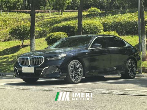 2024 BMW 5 Series 530Li Luxury M Sport Package - ავტომობილი ჩინეთიდან