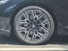 BMW 5 Series 530Li Luxury M Sport Package - ფოტო 5