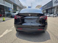 Tesla Model Y Rear-Wheel Drive - ფოტო 7