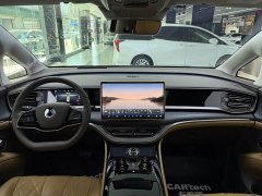 Denza D9 2022 DM-i 970 AWD Flagship - ფოტო 8