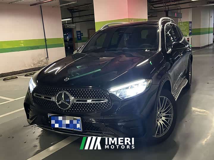 Mercedes-Benz GLC 300 L 4MATIC Dynamic 5-Seater