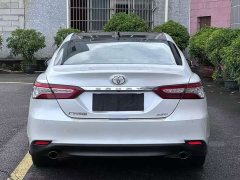 Toyota Camry 2021 2.5G Luxury - ფოტო 14