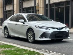 Toyota Camry Hybrid 2.5L HGVP Leading Edition - ფოტო 5