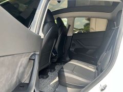 Tesla Model Y Long Range All-Wheel Drive - ფოტო 8