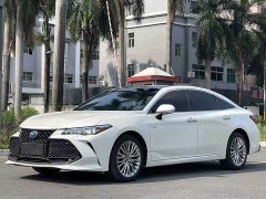 Toyota Avalon 2019 Hybrid 2.5L XLE Premium National V - ფოტო 1