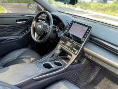 Toyota Avalon 2019 Hybrid 2.5L XLE Premium National V - ფოტო 12