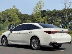 Toyota Avalon 2019 Hybrid 2.5L XLE Premium National V - ფოტო 5