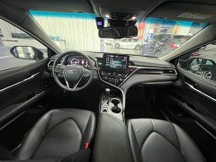 Toyota Camry 2.5G Luxury - ფოტო 11