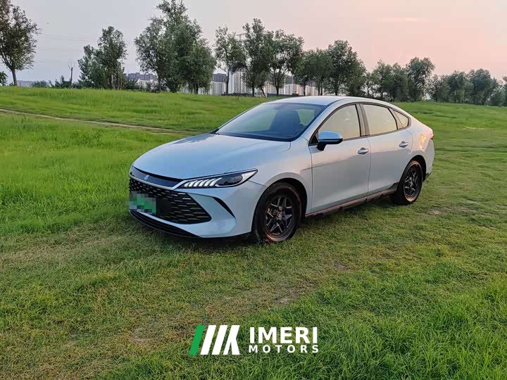 BYD Qin PLUS DM-i Smart Drive Edition 55KM Leading - ავტომობილი ჩინეთიდან