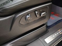 Cadillac Escalade-V North American Version - ფოტო 20