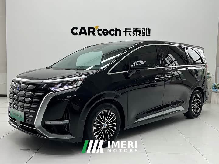 Denza D9 DM-i 970 AWD Flagship