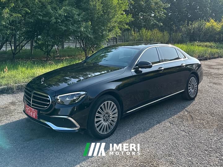 Mercedes-Benz E-Class Facelift E 300 L Fashion Edition