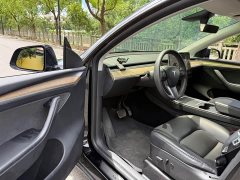 Tesla Model Y Standard Range RWD - ფოტო 10